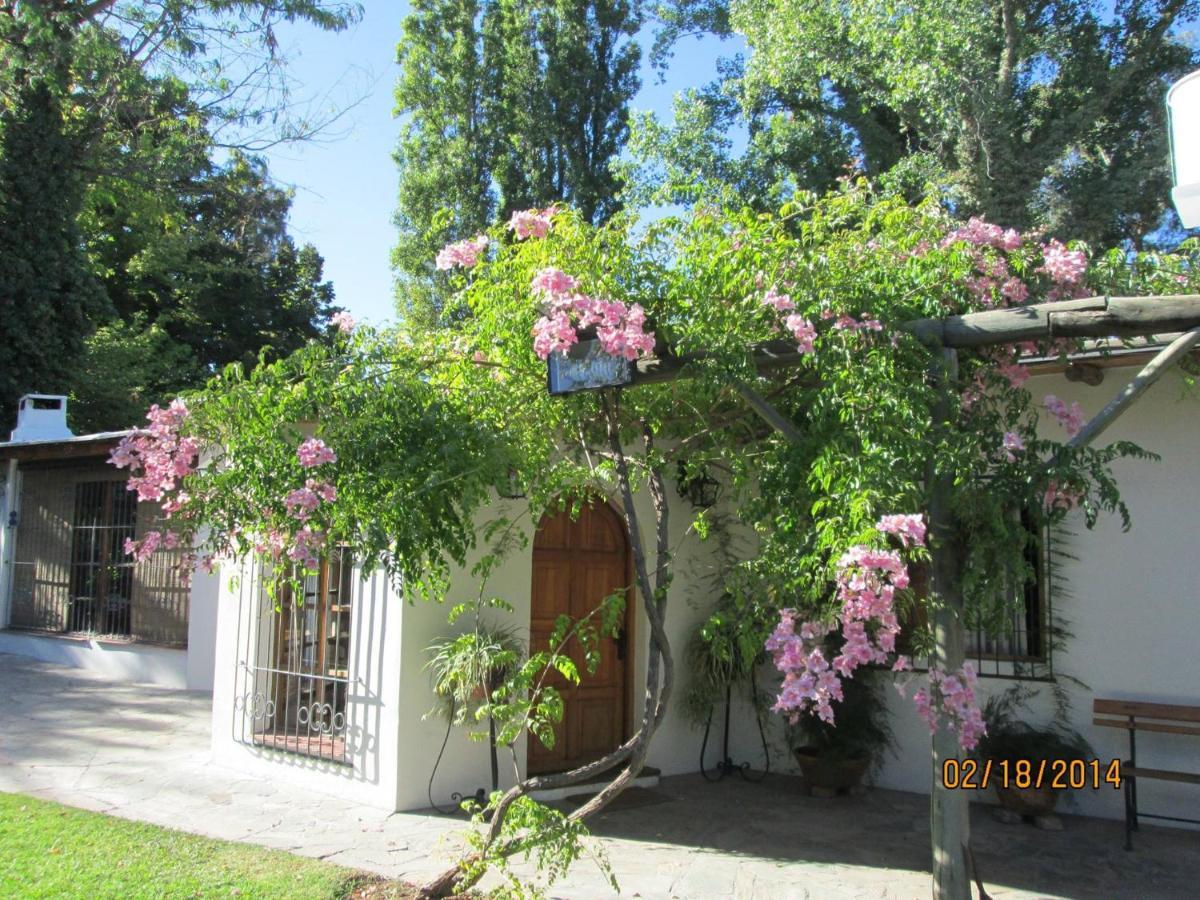Posada Posta Benegas Годой-Крус Экстерьер фото